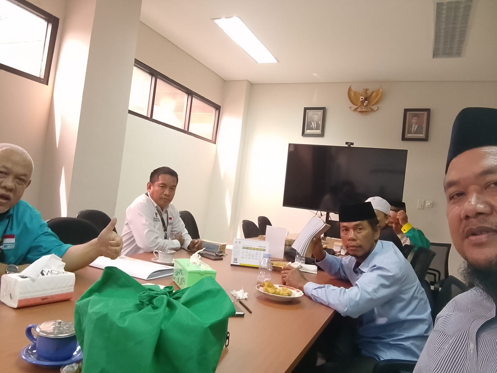 Kookel Se-Kecamatan Serpong Serahkan Donasi Kemanusiaan untuk Palestina Melalui BAZNAS Tangsel