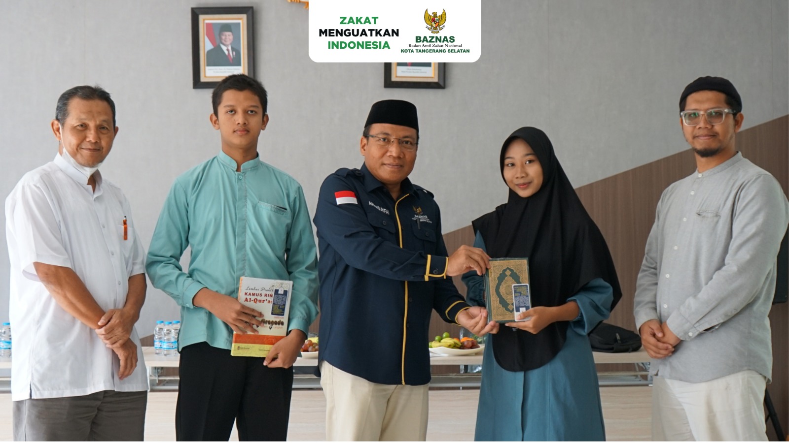 BAZNAS Kota Tangerang Selatan Bekali Penerima Beasiswa Tahfidz dengan Pembinaan dan Pakta Integritas untuk Mencetak Generasi Qurani Berprestasi